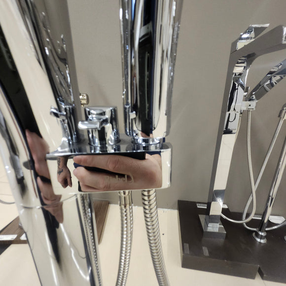 Riobel Salome Floormount Tub Filler Trim Only Floormodel Tub Filler As Is  Side