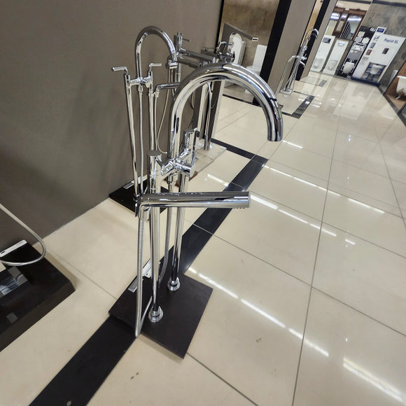 Riobel Cradel Floormount Tub Filler Floormodel Clearance As Is N Side Trim Only