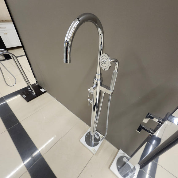 Unity Axent Flair Roman Deckmount Tub Filler Floormodel Clearance as is N Side