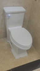 American Standard Townsquare Elongated 1pc Toilet Floormodel Clearance (H13) Sold As Is 2847128020-19