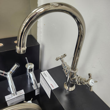 Hansgrohe Axor Series 1 Hole Single Faucet Montreux Cross Handles Polished Nickel Floormodel Clearance as is