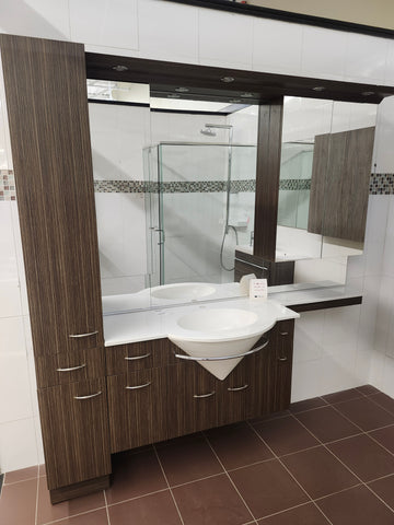 82" Vanico Avanti Vanity Combo (as is) l5