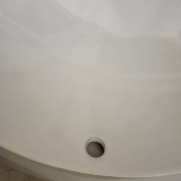 Vida Sage 15 x 12 Oval Undermount Bathroom Vanity Sink Floormodel as is M10 White