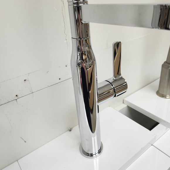 Blanco G-Neck Kitchen Sink Faucet Sold As is Floormodel Clearance