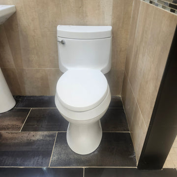 Kohler Cimarron 1pc Skirted Toilet Comfort Height White K3619 Floormodel Clearance As Is (H17) - 0