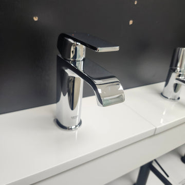 Grohe Eurostyle Cosmopolitan Single Hole Faucet Sold as is Floormodel Clearance (153) - 0