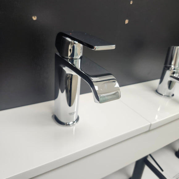 Grohe Eurostyle Cosmopolitan Single Hole Faucet Sold as is Floormodel Clearance (153)