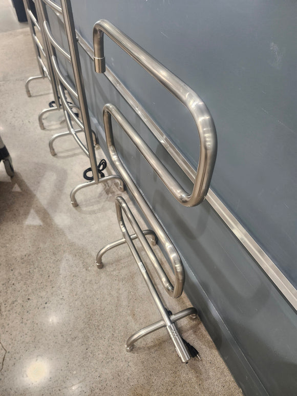 Vida Floormount Towel Warmer Inventory Clearance