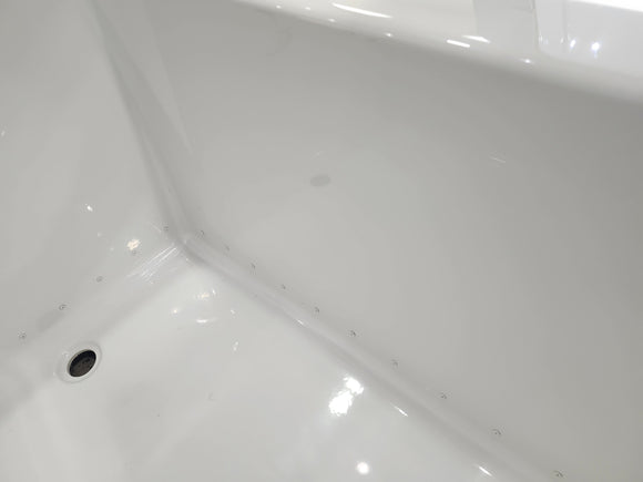 Neptune Freestanding Bathtub 66 x 36 Air Side Ametys White AM3260A Floormodel As is Etobicoke