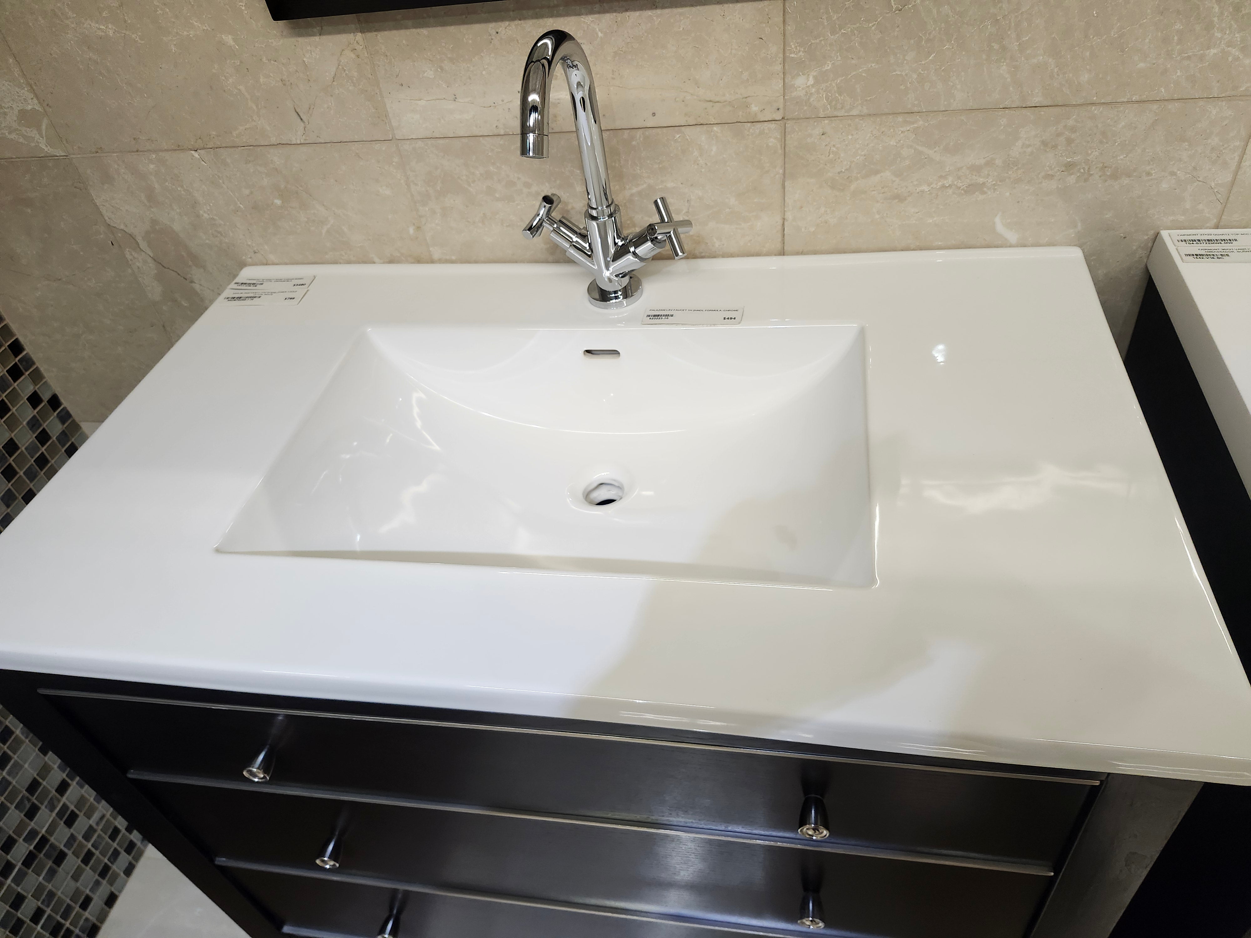 36" Fairmount Charlotte Vanity & Countertop Combo with Mirror  (as is)