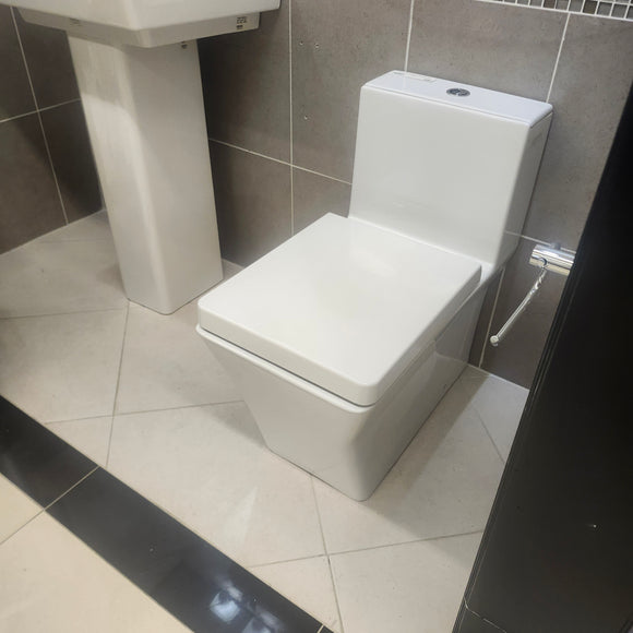 Kohler Reve Elongated Dual Flush 1 pc toilet Floormodel as is Clearance (H19) K3797