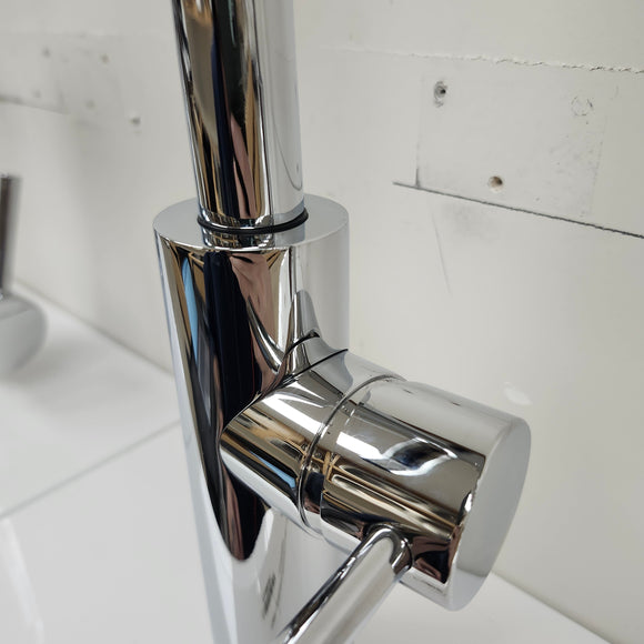 Kitchen Elongated Faucet Lever Handle Floormodel Clearance As Is