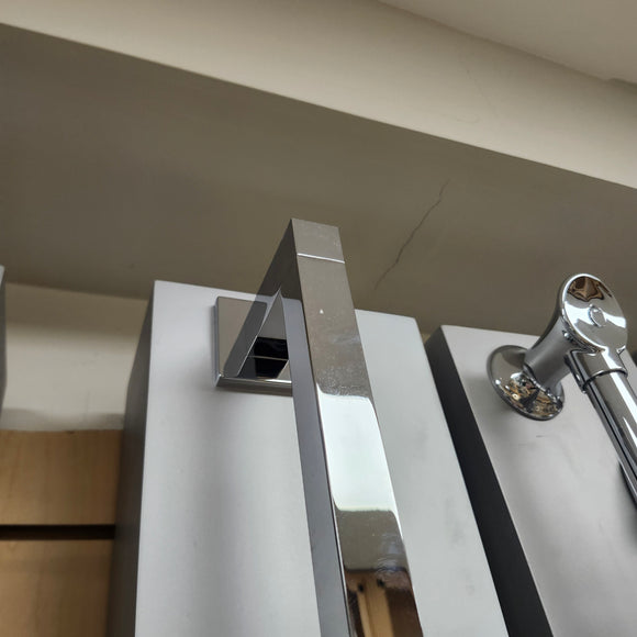 Brizo Slide Bar Shower Accessory Sold as is