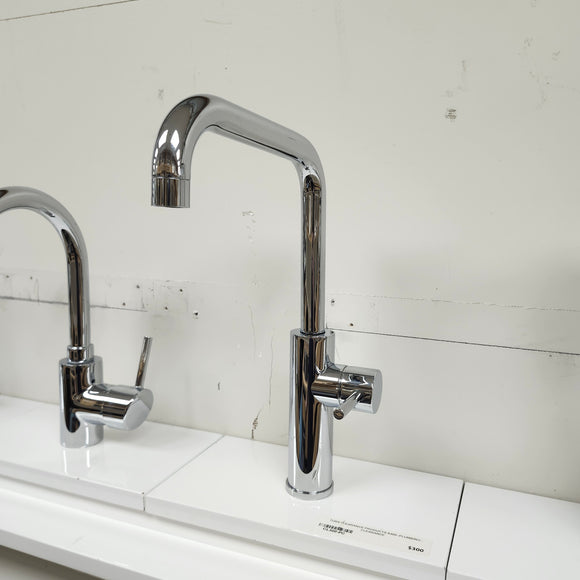 Kitchen Elongated Faucet Lever Handle Floormodel Clearance As Is