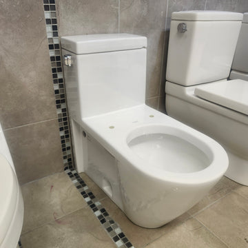 Duravit Starck One Piece Toilet No Seat Floormodel Clearance (I16)