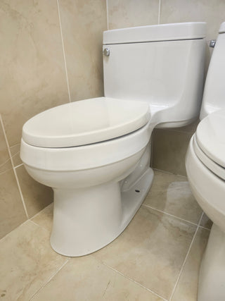 Kohler 1pc Cimarron Elongated Toilet (as is)