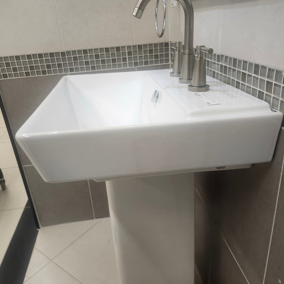 Kohler Reve Pedestal 2pc Combo White Floormodel Clearance as is (H19) K5027 K5032