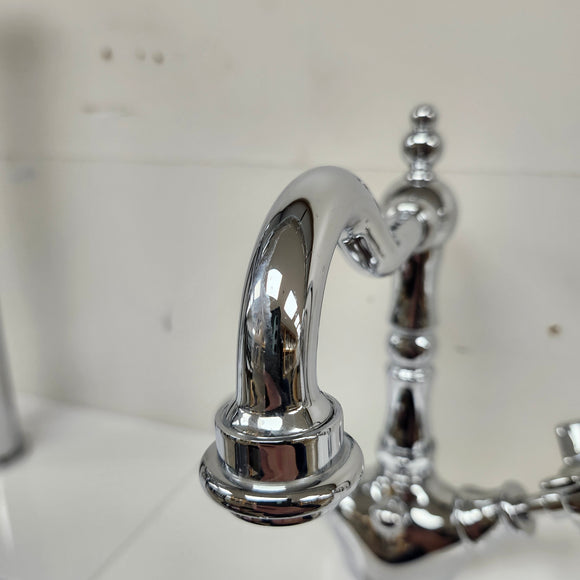 Riobel Single Hole Classic Bathroom Faucet with Lever Handle Floormodel As Is