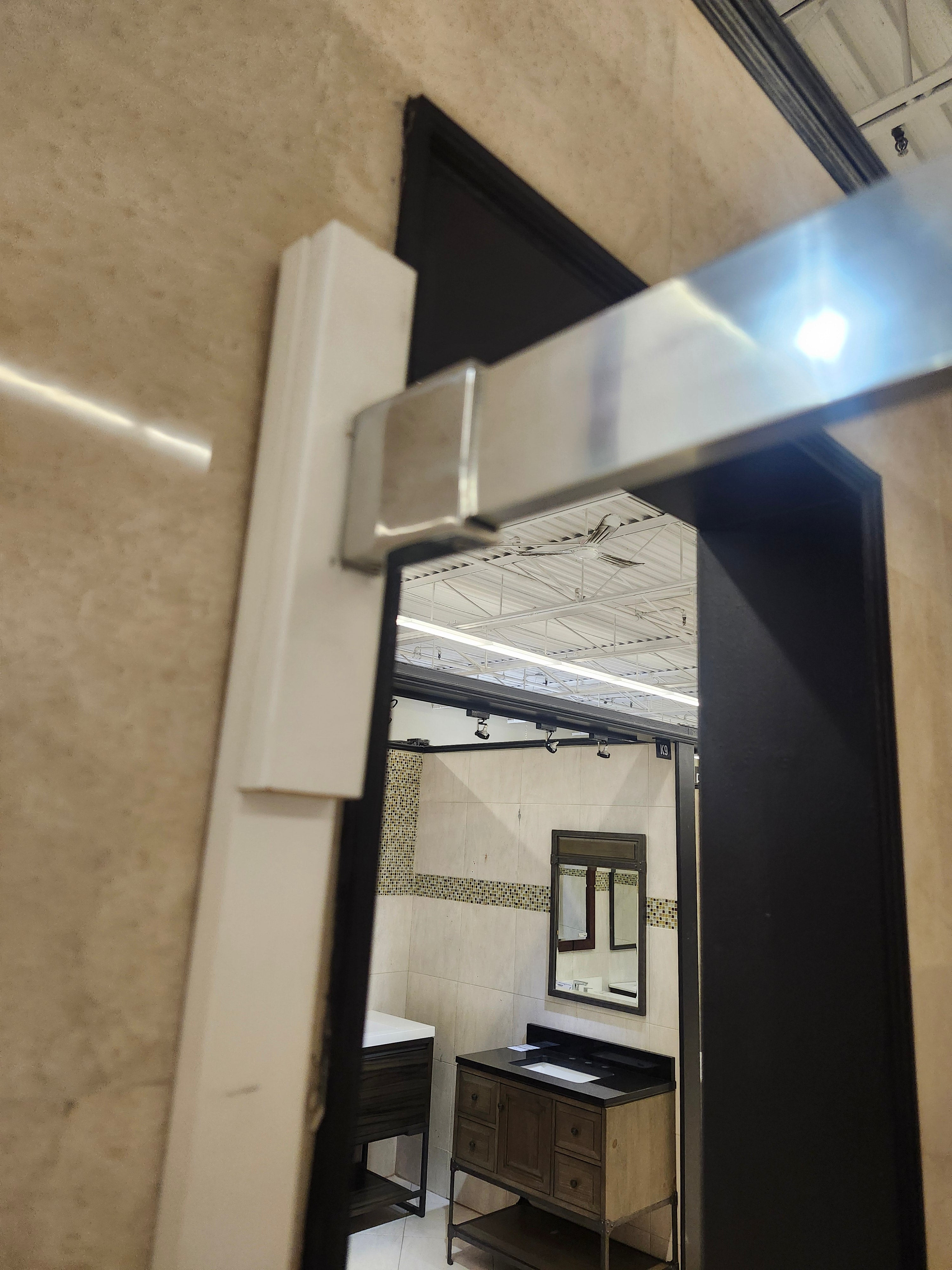 Fleurco Tub door and Hardware and 60x32 neptune bathtub (as is)