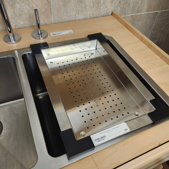 Vida Undermount 32 x 18 Kitchen Sink 2 Bowl and Colander Floor Model Clearance m10