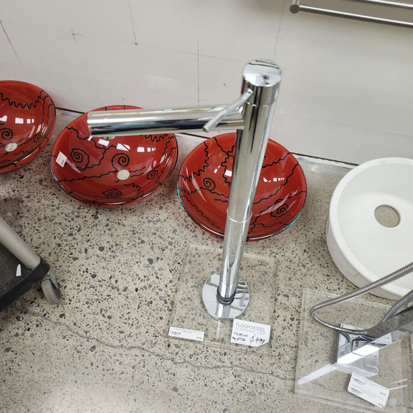 Aquabrass Roman Deck Tub Filler Volare Chrome Floormodel Clearance As is