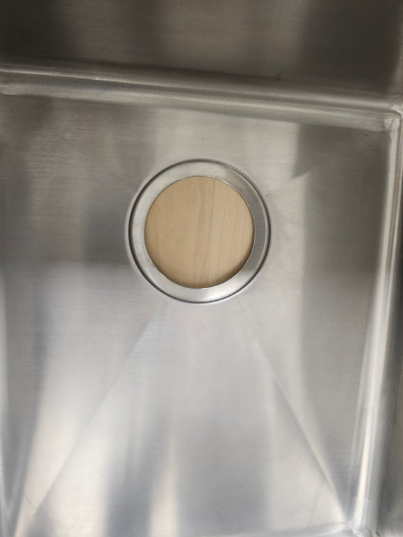Vida 30" Undermount Kitchen Sink Floormodel Clearance As Is