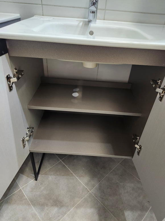 36" Royo Structure Vanity & Countertop Combo (as is) l14