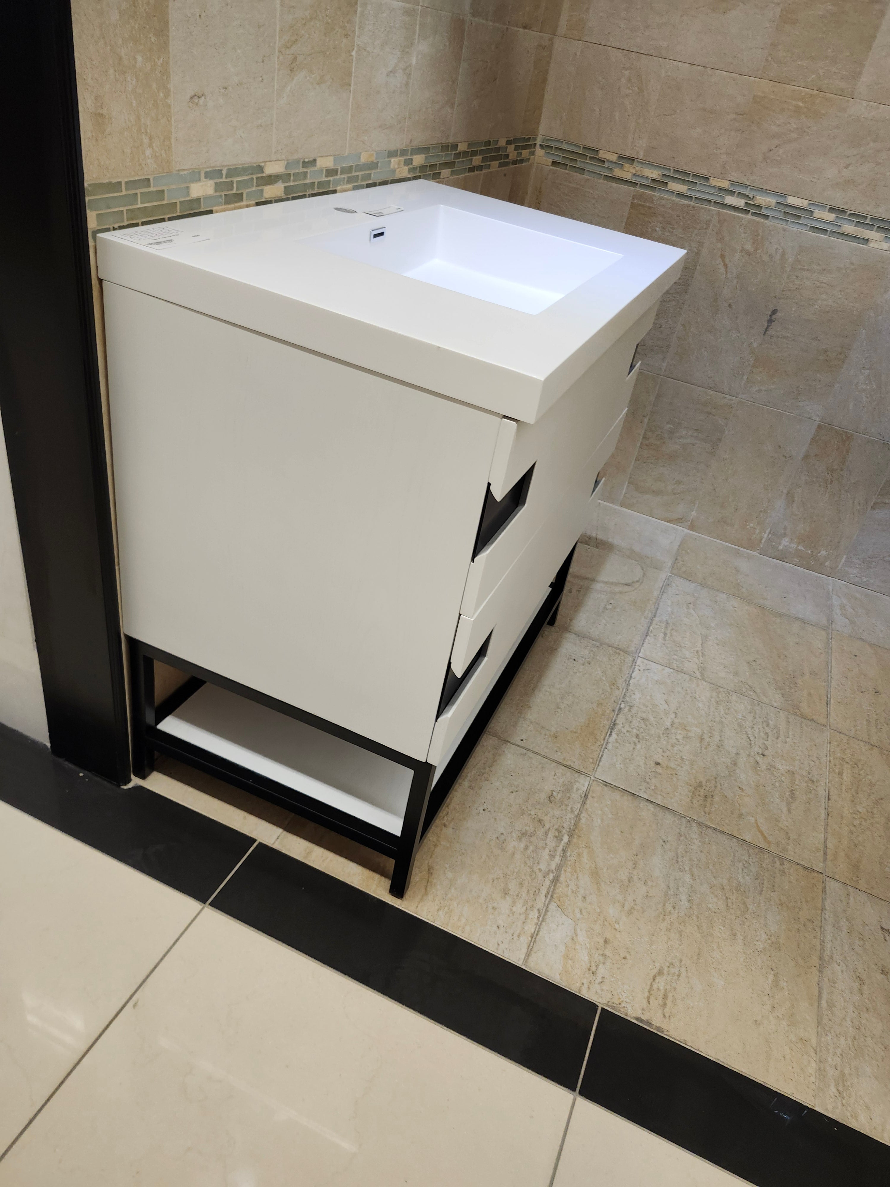 Vida Turin 37" White/Black Vanity with Countertop Combo (as is) - 0