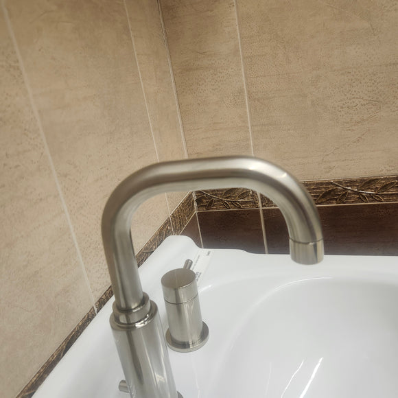 American Standard 8cc Bathroom Faucet with Handles Brushed Nickel Floormodel Clearance as is (H9)