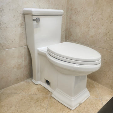 American Standard Townsquare Elongated 1pc Toilet Floormodel Clearance (H13) Sold As Is 2847128020