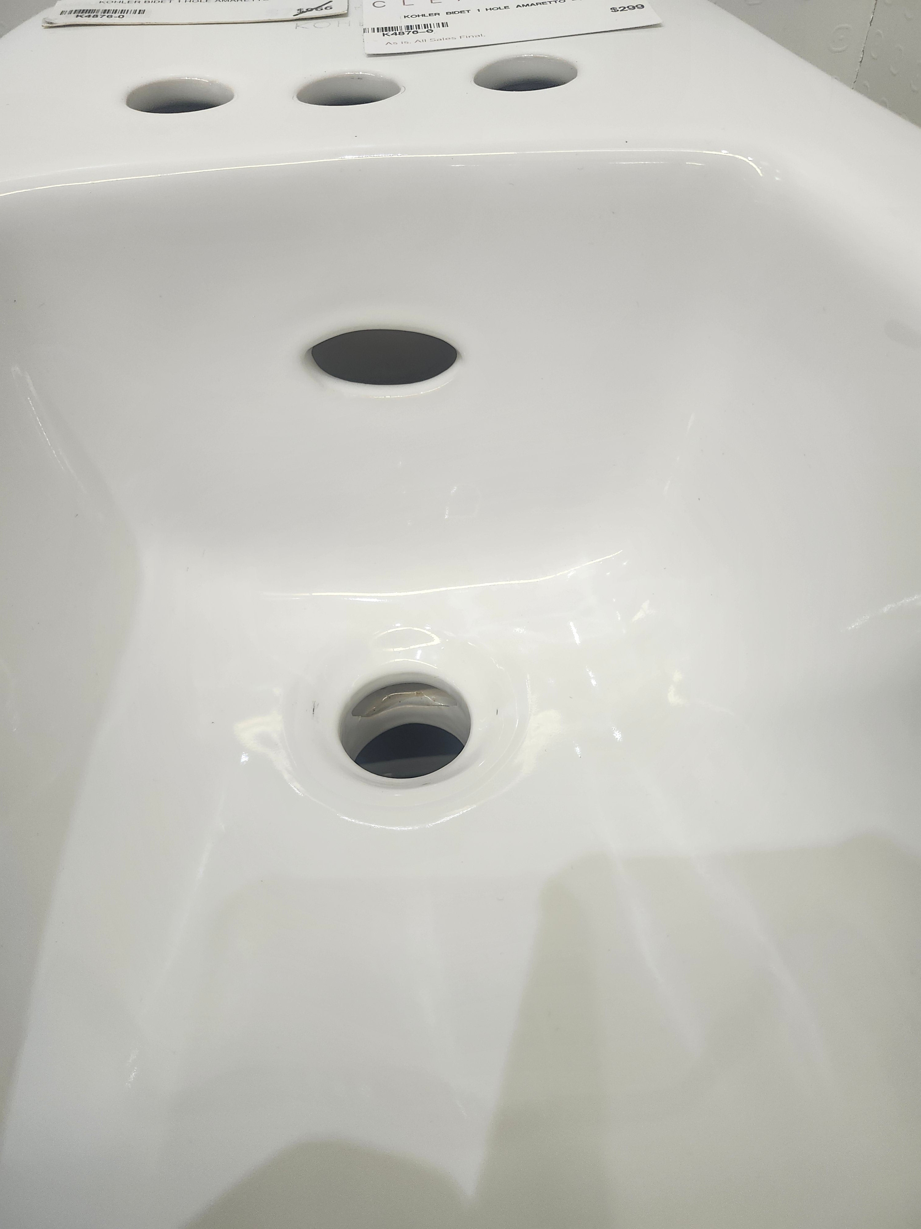 Kohler Amaretto White Bidet (as is)