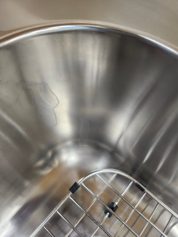 Vida Axes 31" x 20" Stainless Steel 3 Hole Overmount Kitchen Sink Floormodel Clearance