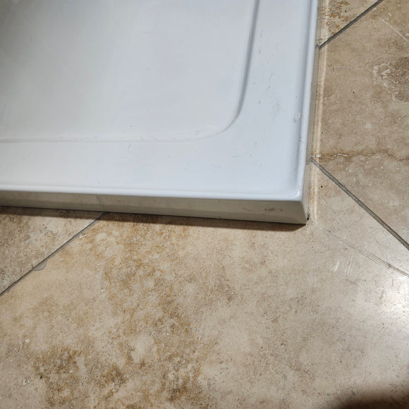 48 x 32 Acrylic Shower Base White Floormodel Clearance As is i15