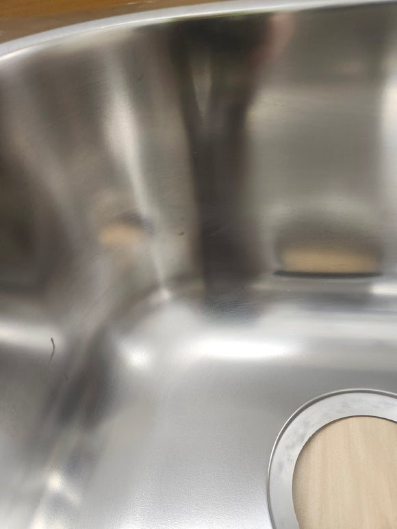 Blanco Kitchen Sink 21 x 18 undermount 8 inch dual bowls Niagara 400751 Stainless Steel Floormodel Clearance as is