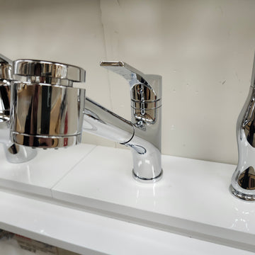 Vida Kitchen Faucet with Extending Faucet Head Chrome Floormodel Clearance As Is - 0