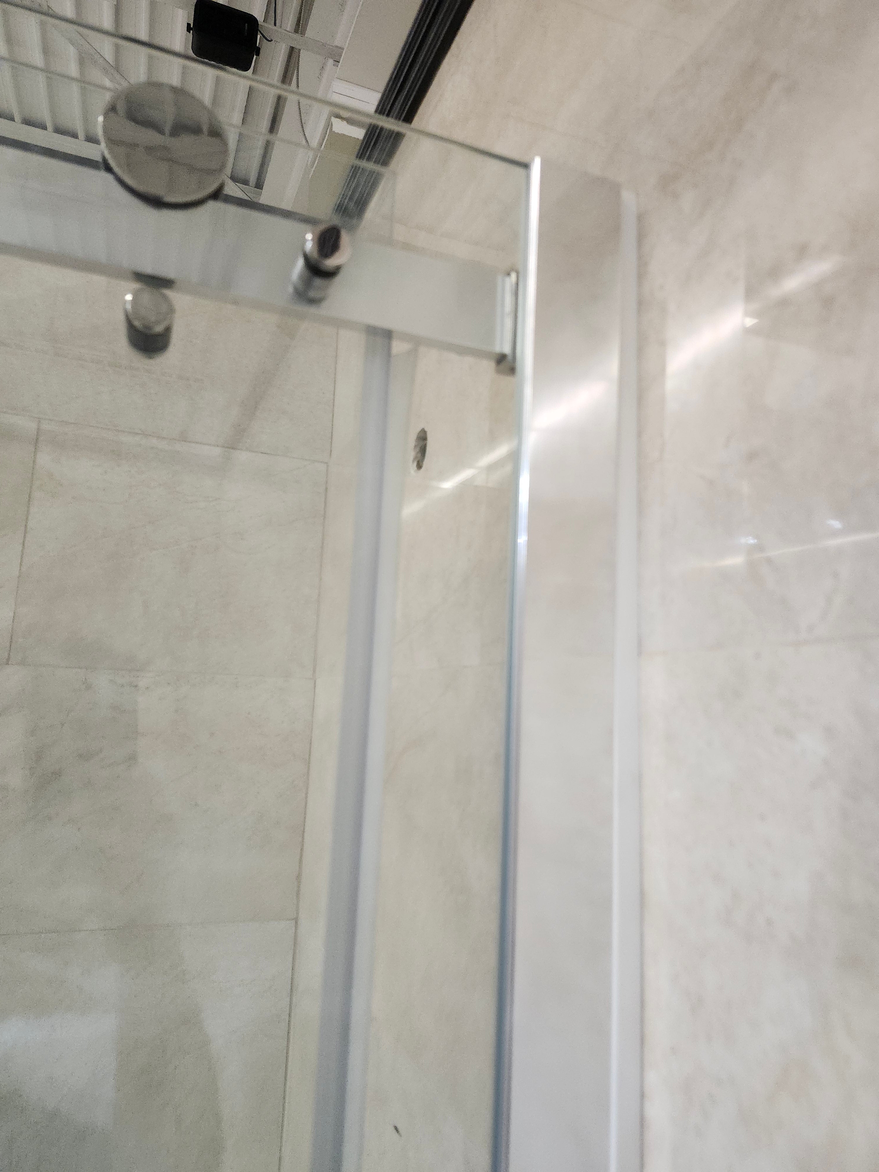 Fleurco Tub door and Hardware and 60x32 neptune bathtub (as is)