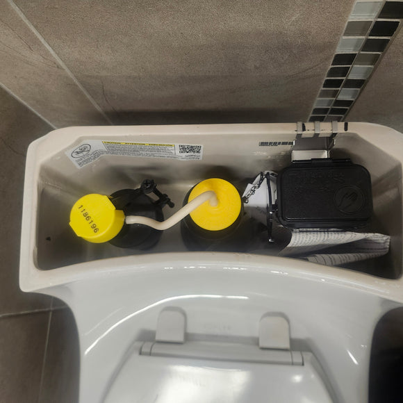 Kohler Floormount Clearance Sold as is (I16) with touchless flush k1954