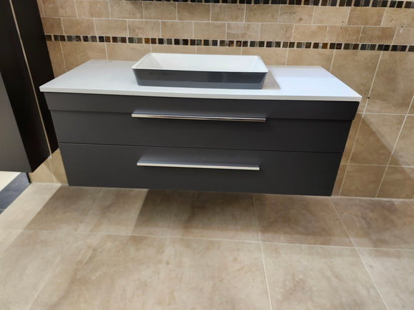 49" Vanico Soho Vanity Combo (as is) l9