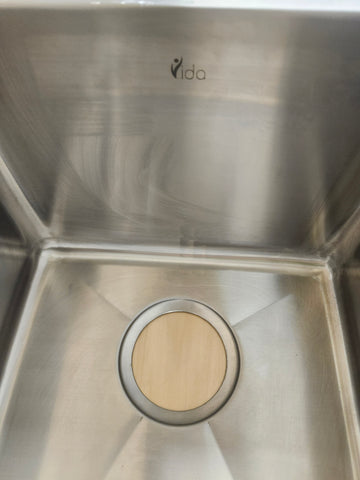 Vida Acute Stainless Steel Square Undermount Kitchen Sink Floormodel Clearance as is etobicoke - 0