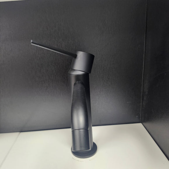 Aquabrass Treemme Single Hole Matte Black Faucet Floormodel Clearance Sold as is (153)