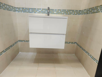 23" Moda White Wall Vanity with Countertop Combo (as is) - 0