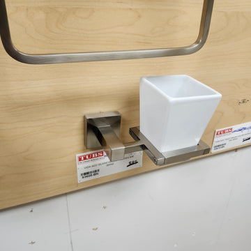 Vida 936 Series water gland holder Bathroom Accessory Floormodel As is