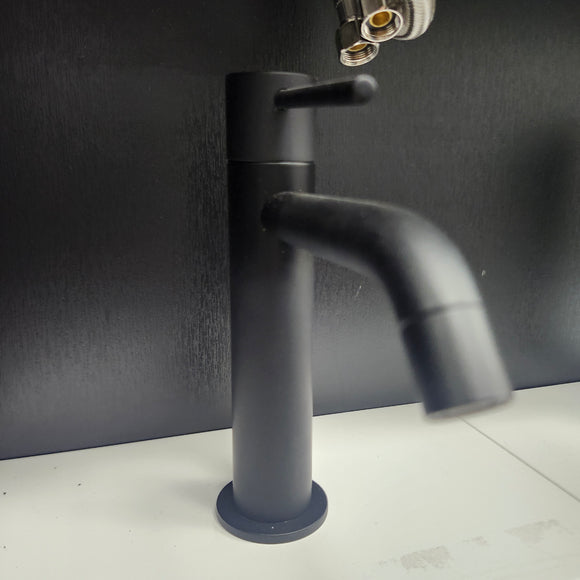 Aquabrass Treemme Single Hole Matte Black Faucet Floormodel Clearance Sold as is (153)
