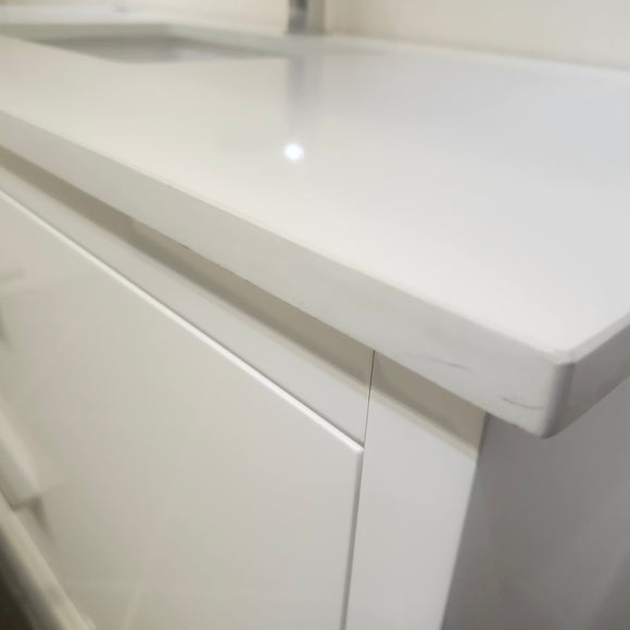 48" Aura Glossy White Plato Vanity with Countertop Combo (as is) J12