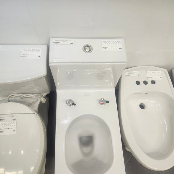Kohler Reve Elongated Dual Flush 1 pc toilet Floormodel as is Clearance (I14) K3797 NO SEAT