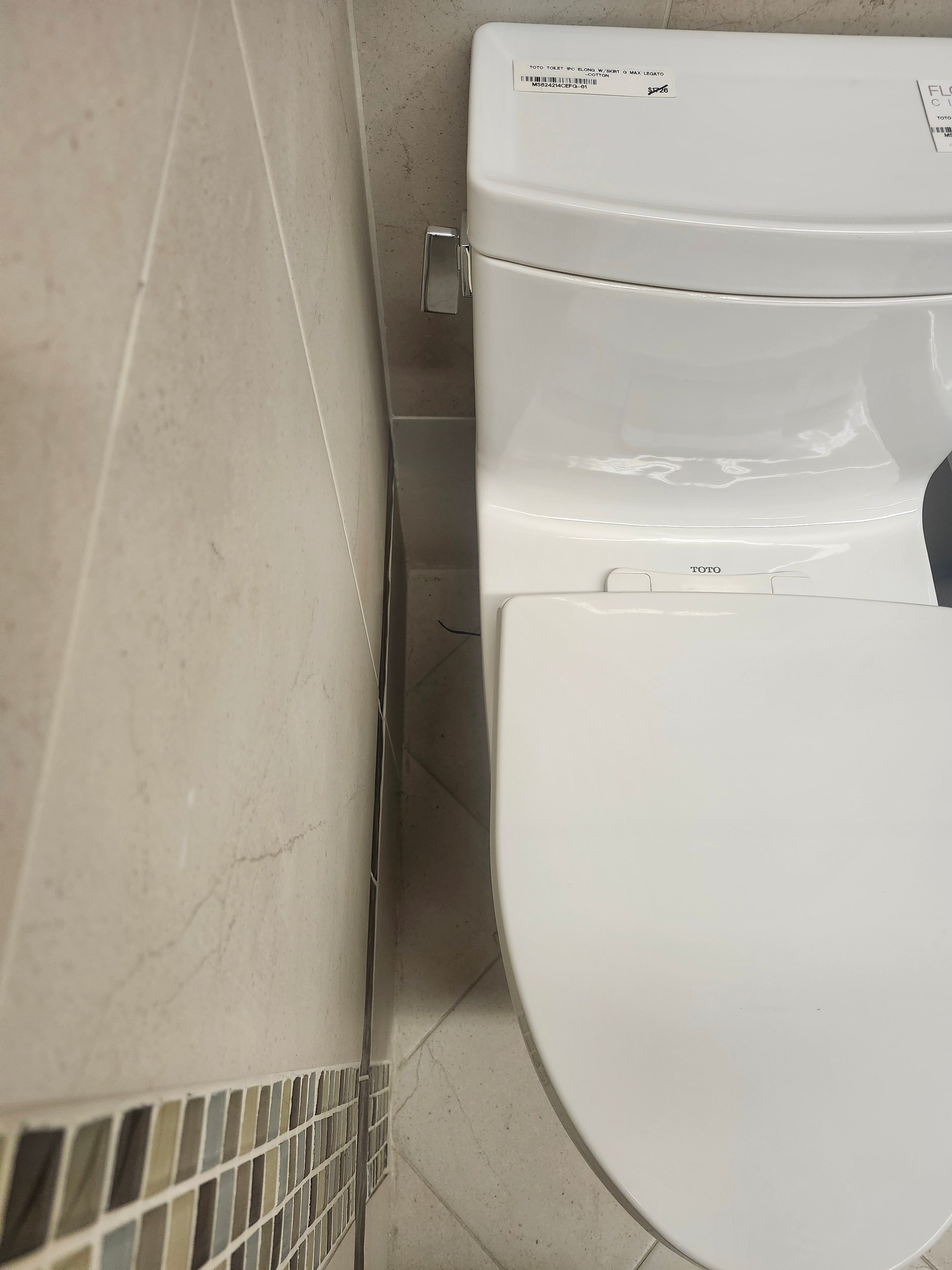 Toto Legato G-Max Skirted Elongated Toilet (as is)