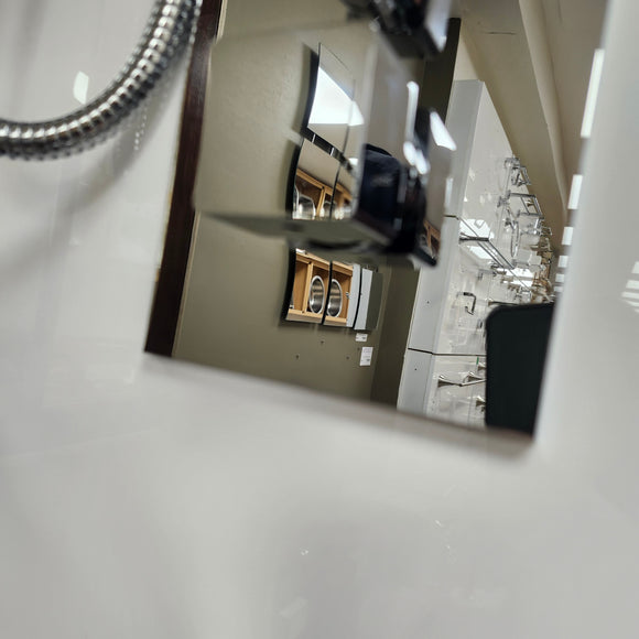 Aura Unity Elita Shower Kit Thermostatic with Valve Floormodel Clearance as is