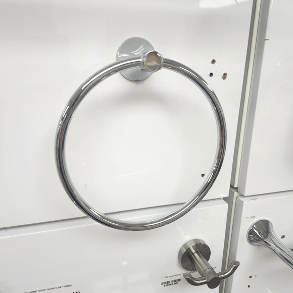 Vida Robe Hook Round Bathroom Accessory Floormodel Clearance As Is