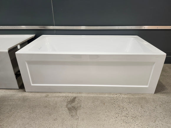 Aura Alcove Tub with Skirt Floormodel Clearance with Skirt Left Hand Drin As is 60 x 32 forma