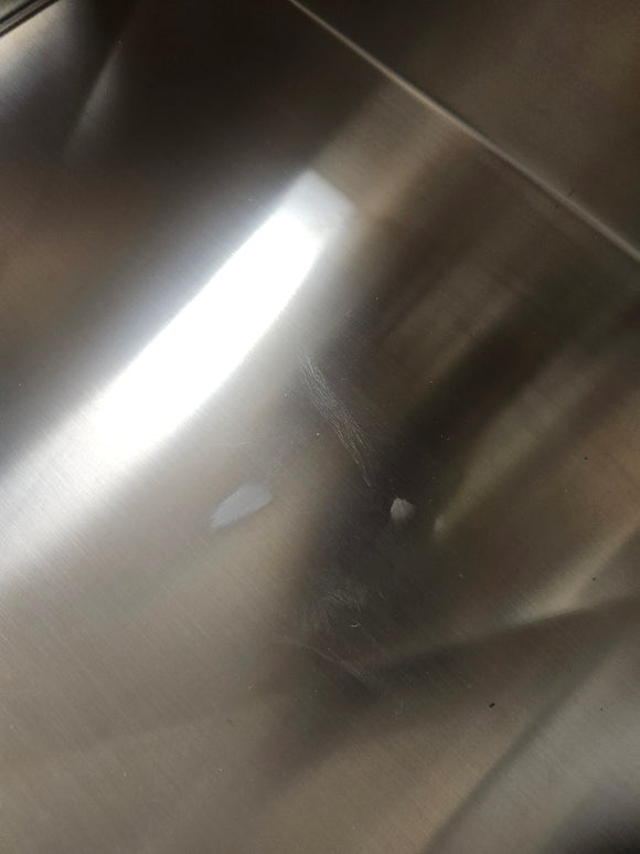 Blanco 401244 QUATRUS R0 33 in. 60/40 Double Bowl Undermount Stainless Steel Kitchen Sink Floormodel Clearance